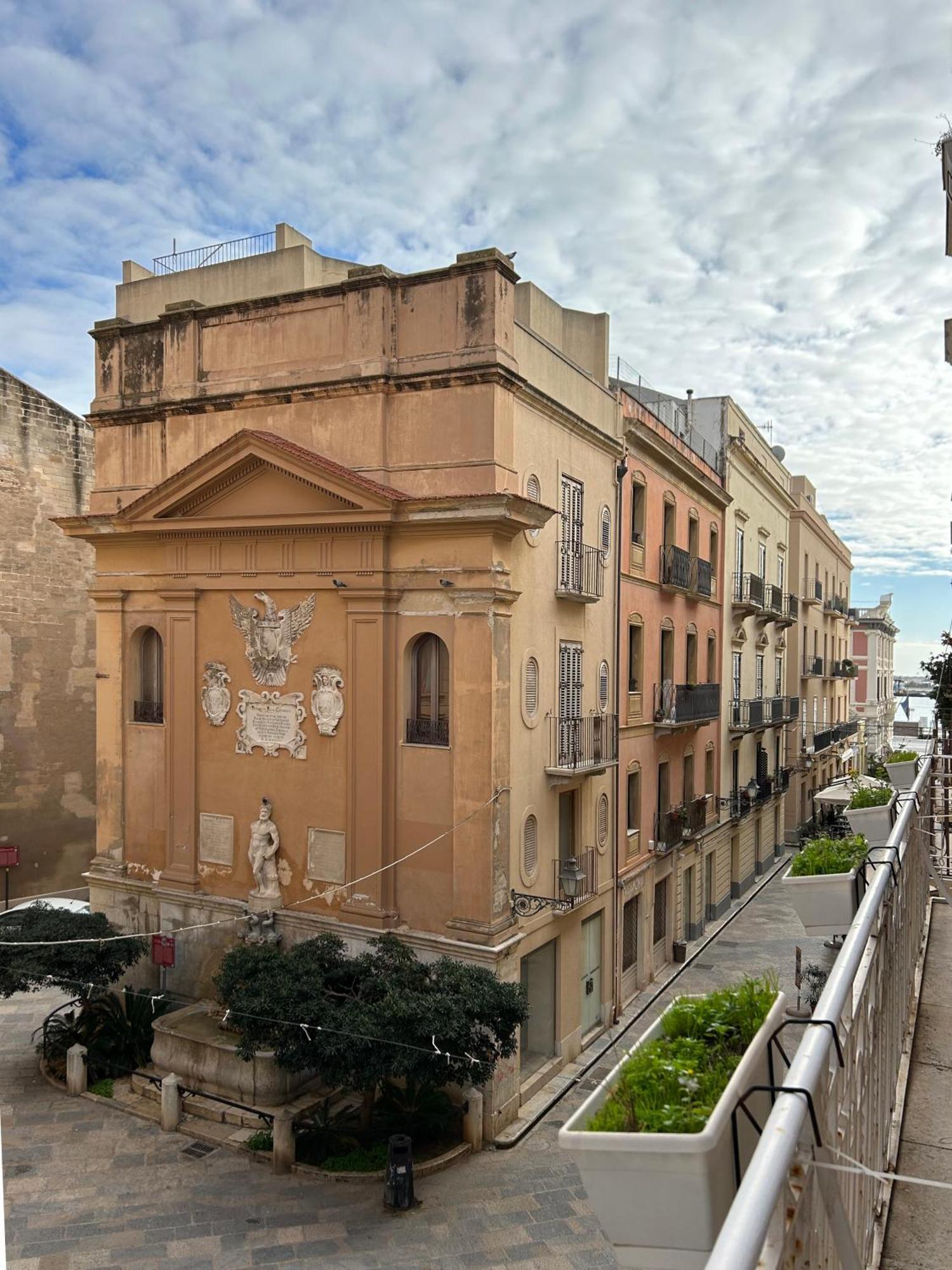 Appartamenti Torrearsa Street 35 Trapani Exteriör bild